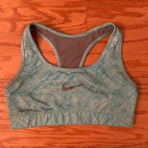 [3 FOR 25] Nike Sports Bra